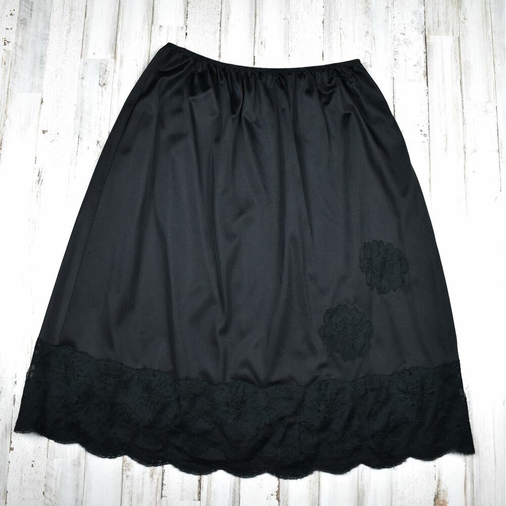 VTG Sears Black Nylon Half Slip Skirt Lace Trim S M 90s Coquette Goth Lingerie